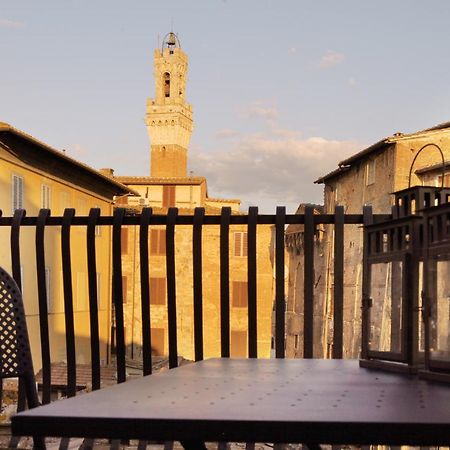 La Costarella - Central With Cozy Terrace سيينا المظهر الخارجي الصورة